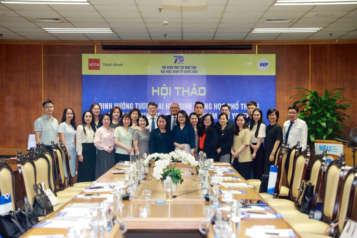 Hội thảo tại Hà Nội đem tới một không gian cởi mở, thúc đẩy các trao đổi xoay quanh việc mở rộng tiếp cận các nội dung hướng nghiệp, góp phần hỗ trợ học sinh lựa chọn lộ trình học tập phù hợp.
