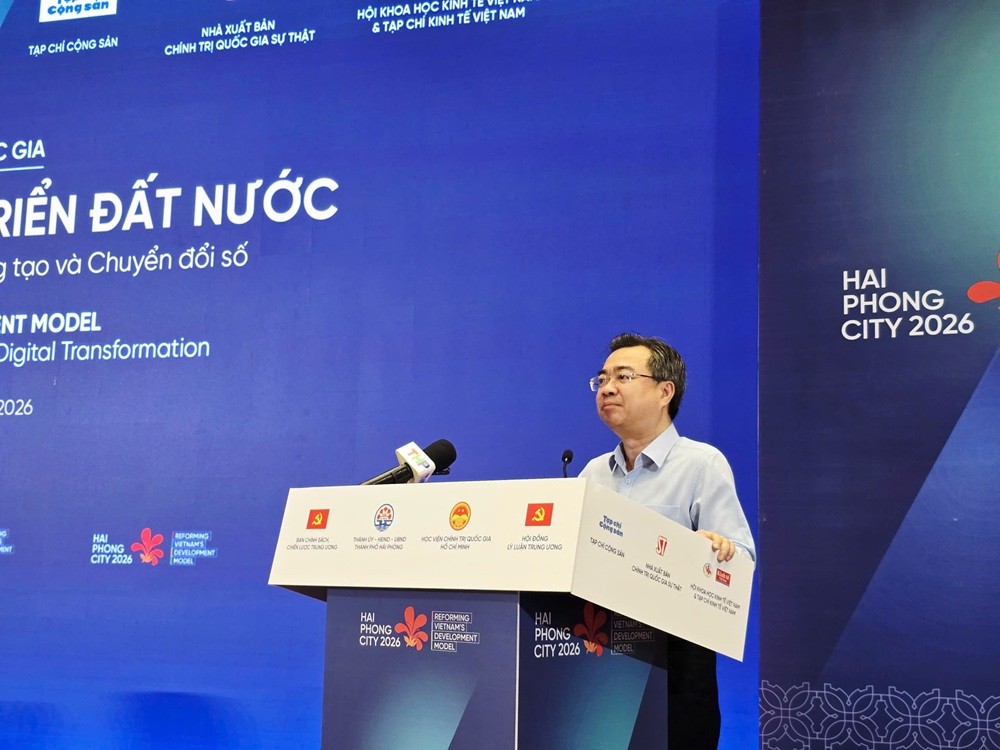 Phát biểu tại Hội thảo, ông Nguyễn Thanh Nghị, Ủy viên Bộ Chính trị, Bí thư Trung ương Đảng, Trưởng Ban Chính sách Chiến lược Trung ương nhấn mạnh, cần làm rõ những vấn đề lý luận về mô hình phát triển đất nước trong thời kỳ mới.