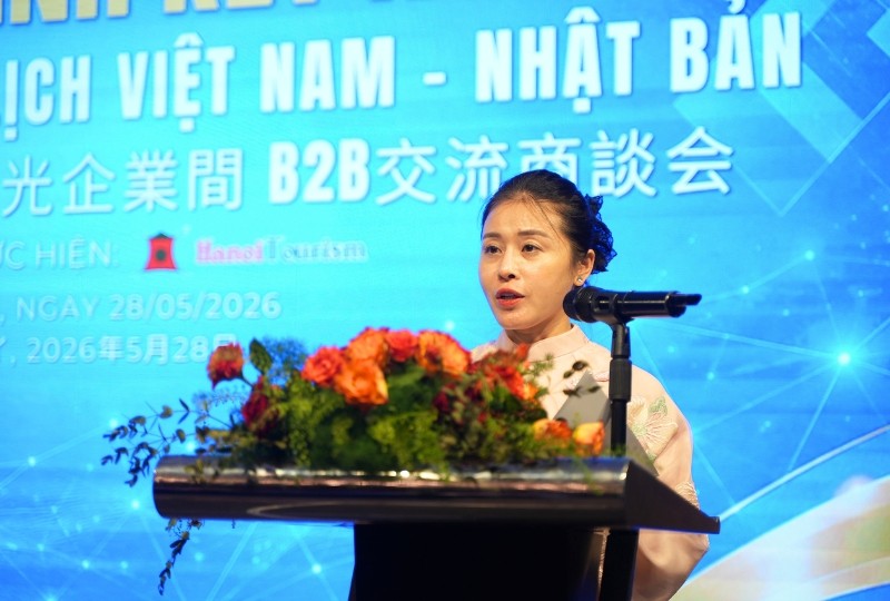 Bà Nhữ Thị Ngần, Tổng Giám đốc Hanoi Tourism JSC phát biểu tại chương trình Bà Nhữ Thị Ngần, Tổng Giám đốc Hanoi Tourism JSC phát biểu tại chương trình
