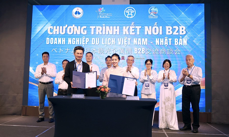 Hanoi Tourism ký kết ghi nhớ hợp tác với Hankyu Travel International chi nhánh Shizuoka. Hanoi Tourism ký kết ghi nhớ hợp tác với Hankyu Travel International chi nhánh Shizuoka.