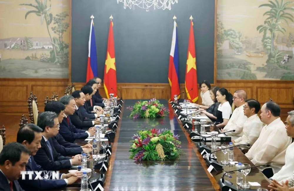 Tổng Bí thư, Chủ tịch nước Tô Lâm và Tổng thống Philippines Ferdinand Romualdez Marcos Jr. hội đàm cấp Nhà nước. Ảnh: Thống Nhất/TTXVN