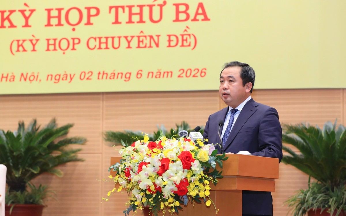 Bí thư Thành ủy Hà Nội, Trưởng đoàn đại biểu Quốc hội TP. Hà Nội Trần Đức Thắng phát biểu tại kỳ họp