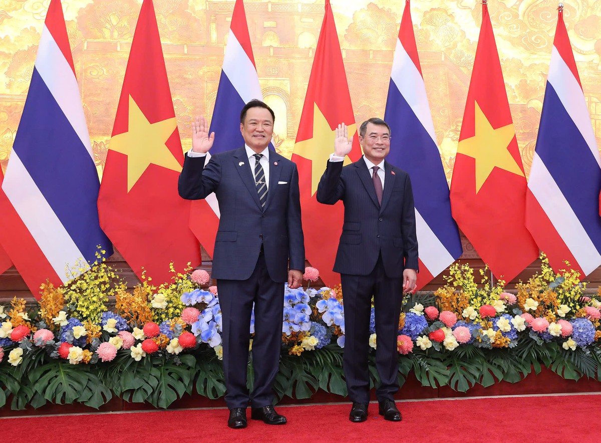 Thủ tướng Chính phủ Lê Minh Hưng và Thủ tướng Thái Lan Anutin Charnvirakul. Ảnh: Đức Thanh. Thủ tướng Chính phủ Lê Minh Hưng và Thủ tướng Thái Lan Anutin Charnvirakul. Ảnh: Đức Thanh.