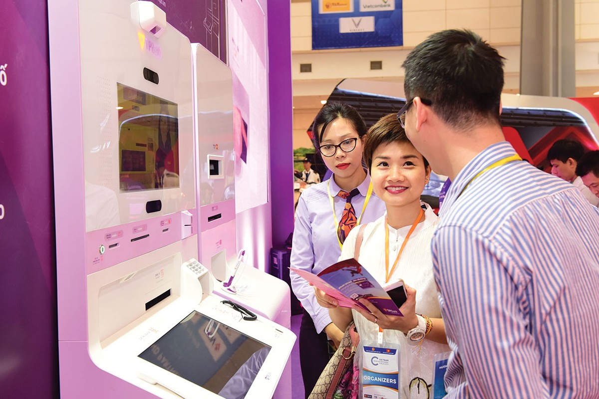 Niềm tin số hiện nay không chỉ đơn thuần là vấn đề công nghệ, mà là sự tổng hòa giữa “công nghệ an toàn” và “cảm xúc an tâm”