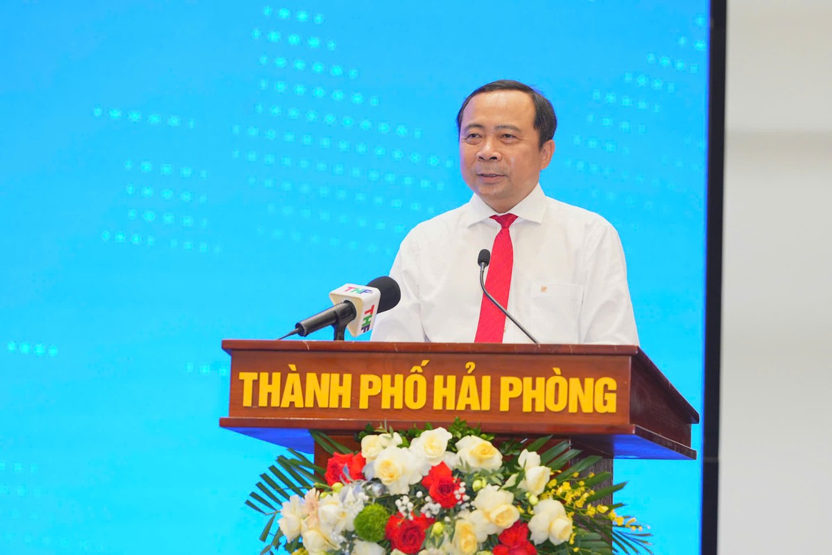 Ông Vũ Hải Quân, Bộ trưởng Bộ Khoa học và Công nghệ phát biểu tổng kết và bế mạc Hội thảo Ông Vũ Hải Quân, Bộ trưởng Bộ Khoa học và Công nghệ phát biểu tổng kết và bế mạc Hội thảo
