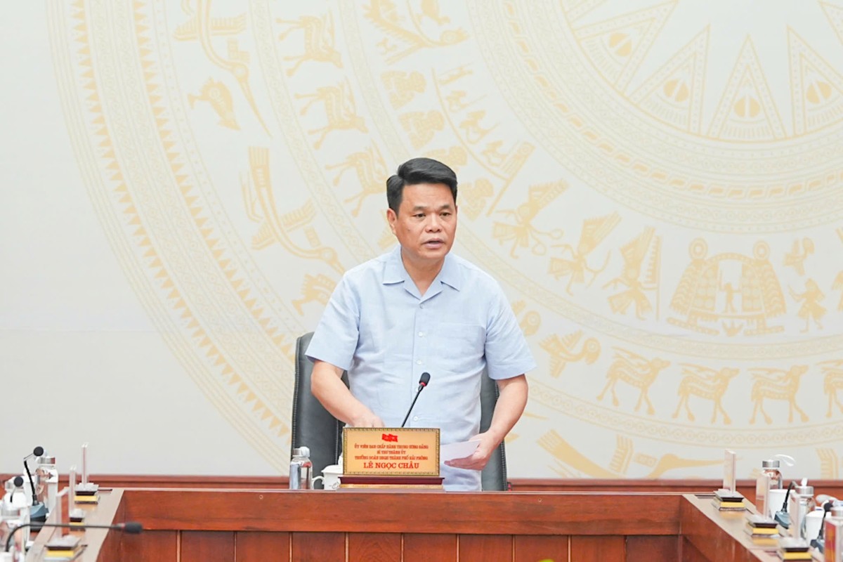 Ông Lê Ngọc Châu, Bí thư Thành ủy Hải Phòng phát biểu chỉ đạo tại cuộc họp. Ông Lê Ngọc Châu, Bí thư Thành ủy Hải Phòng phát biểu chỉ đạo tại cuộc họp.
