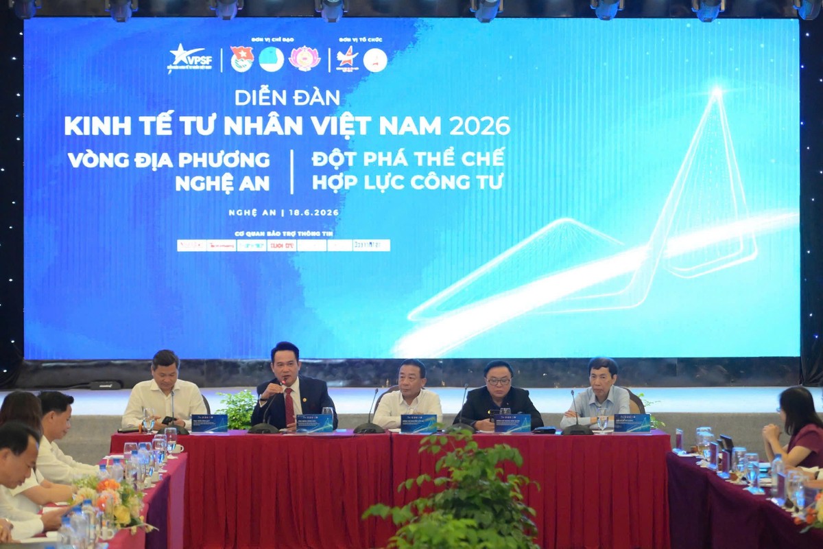 Vòng đối thoại địa phương Diễn đàn Kinh tế tư nhân Việt Nam 2026 (VPSF 2026) - Phiên đối thoại tỉnh Nghệ An diễn ra sáng 18/6