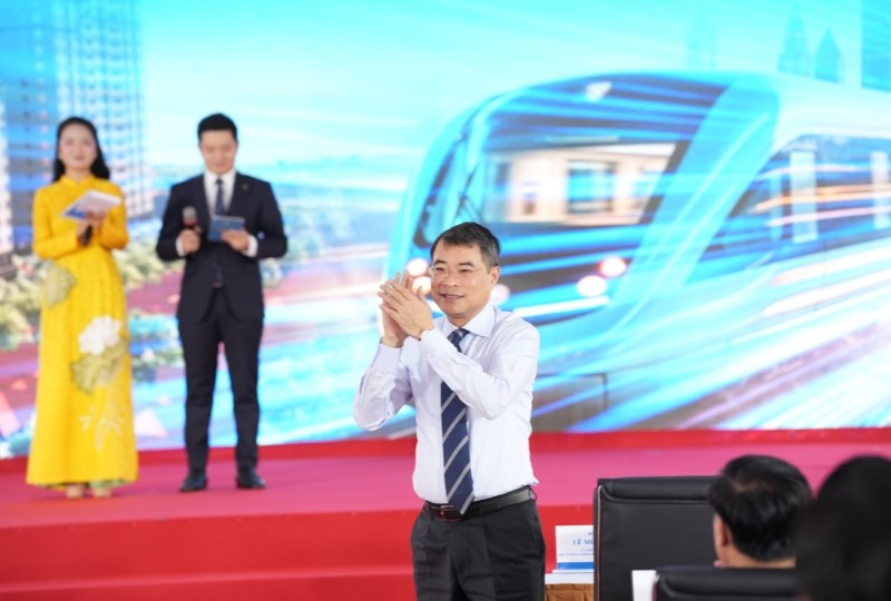 Ủy viên Bộ Chính trị, Thủ tướng Chính phủ Lê Minh Hưng tham dự Lễ khởi công.