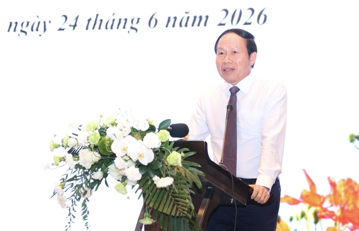 Phó Thủ tướng Chính phủ Lê Tiến Châu đề nghị cộng đồng doanh nghiệp xây dựng văn hóa kinh doanh trong sáng, lành mạnh, công khai, minh bạch; nghiêm chỉnh chấp hành pháp luật; nuôi dưỡng khát vọng phát triển để “nghĩ lớn, làm lớn, đầu tư lớn và đóng góp lớn” cho Hải Phòng và đất nước.