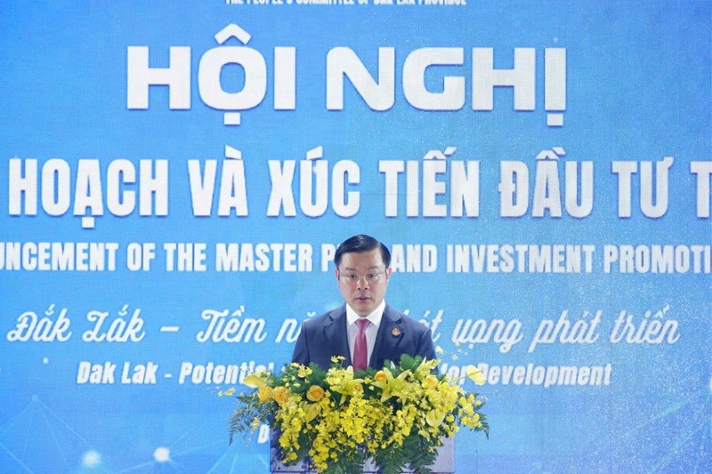 Ông Đỗ Hữu Huy, Chủ tịch UBND tỉnh Đắk Lắk phát biểu khai mạc sự kiện. Ảnh: Nguyễn Toàn