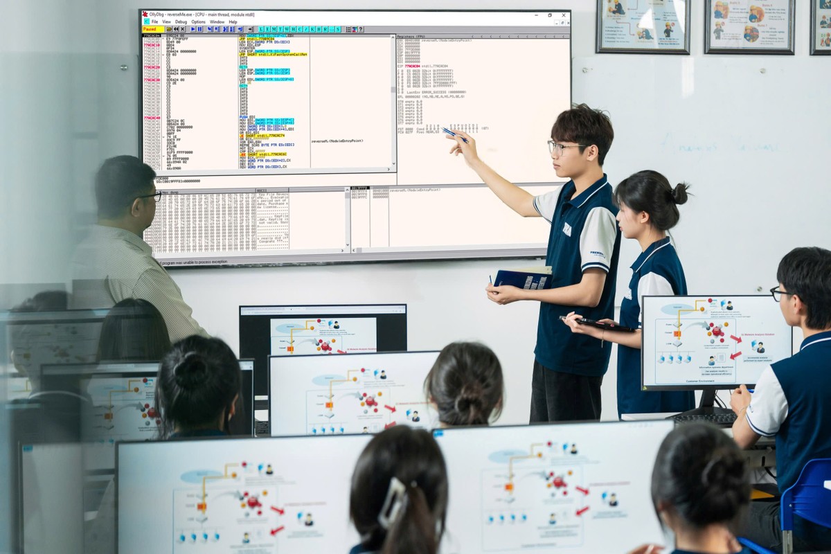 Đại học Phenikaa hiện có 6 trường thành viên, 3 khoa/viện chuyên môn, hơn 100 chương trình đào tạo, cung cấp nguồn nhân lực thực chiến theo nhu cầu xã hội.