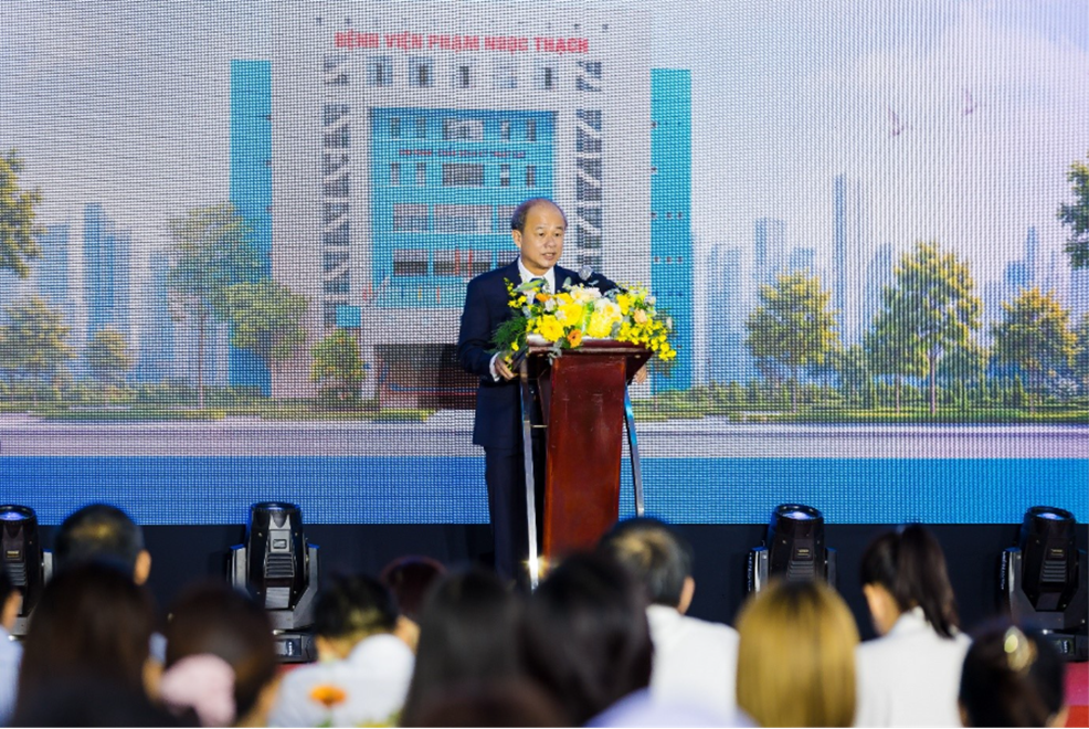 TS.BS. Nguyễn Hữu Lân - Giám đốc Bệnh viện Phạm Ngọc Thạch phát biểu tại buổi lễ. TS.BS. Nguyễn Hữu Lân - Giám đốc Bệnh viện Phạm Ngọc Thạch phát biểu tại buổi lễ.