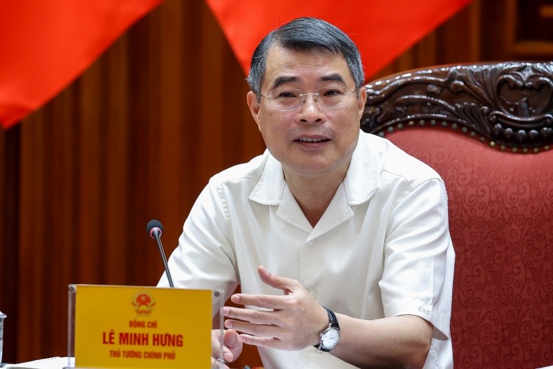 Thủ tướng yêu cầu Bộ Khoa học và Công nghệ phối hợp với Bộ Công an và các cơ quan liên quan rà soát kỹ để hoàn thiện Khung kiến trúc, báo cáo Thủ tướng Chính phủ chậm nhất trước ngày 10/7 để sớm phê duyệt Khung kiến trúc - Ảnh: VGP. Thủ tướng yêu cầu Bộ Khoa học và Công nghệ phối hợp với Bộ Công an và các cơ quan liên quan rà soát kỹ để hoàn thiện Khung kiến trúc, báo cáo Thủ tướng Chính phủ chậm nhất trước ngày 10/7 để sớm phê duyệt Khung kiến trúc - Ảnh: VGP.
