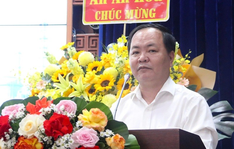 Ông Nguyễn Hồng Quang, Trưởng Ban Quản lý Khu kinh tế mở Chu Lai. Ông Nguyễn Hồng Quang, Trưởng Ban Quản lý Khu kinh tế mở Chu Lai.