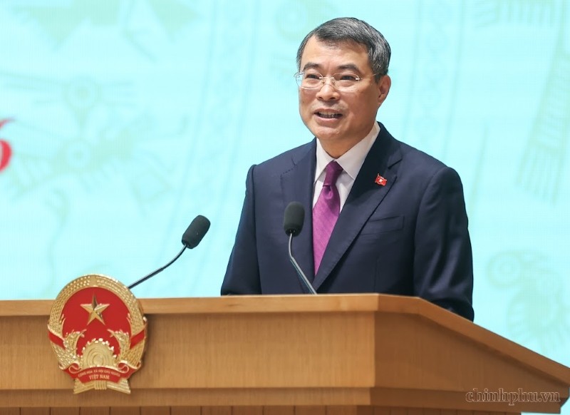Thủ tướng Chính phủ Lê Minh Hưng phát biểu khai mạc Hội nghị Thường trực Chính phủ với cộng đồng doanh nghiệp - Ảnh: VGP