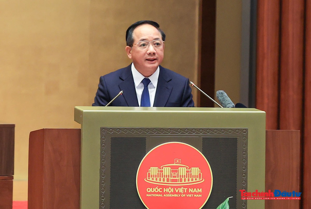 Ủy viên Bộ Chính trị, Bí thư Trung ương Đảng, Trưởng Ban Tuyên giáo và Dân vận Trung ương Trịnh Văn Quyết phát biểu tiếp thu ý kiến chỉ đạo của Tổng Bí thư, Chủ tịch nước Tô Lâm. Ảnh: Đức Thanh.