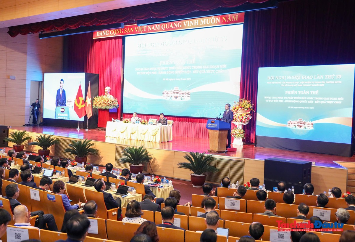 Quang cảnh phiên toàn thể. Ảnh: Đức Thanh Quang cảnh phiên toàn thể. Ảnh: Đức Thanh