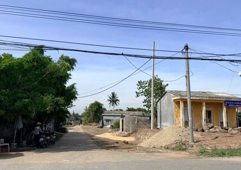 Dự án Đường ven biển Dung Quất - Sa Huỳnh đang được các đơn vị tháo gỡ vướng mắc, nhất là công tác giải phóng mặt bằng.
