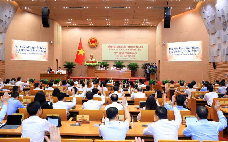 Quang cảnh kỳ họp thứ 6, HĐND TP. Hà Nội khóa XVII.