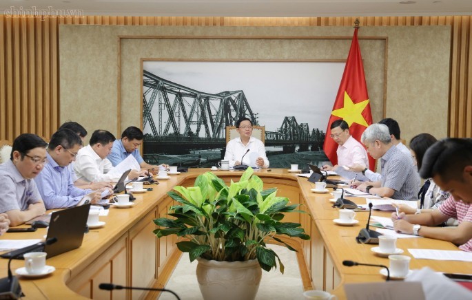 Phó Thủ tướng yêu cầu các bộ, ngành, địa phương phải quan tâm đến việc xây dựng thương hiệu sầu riêng - Ảnh: chinhphu.vn/