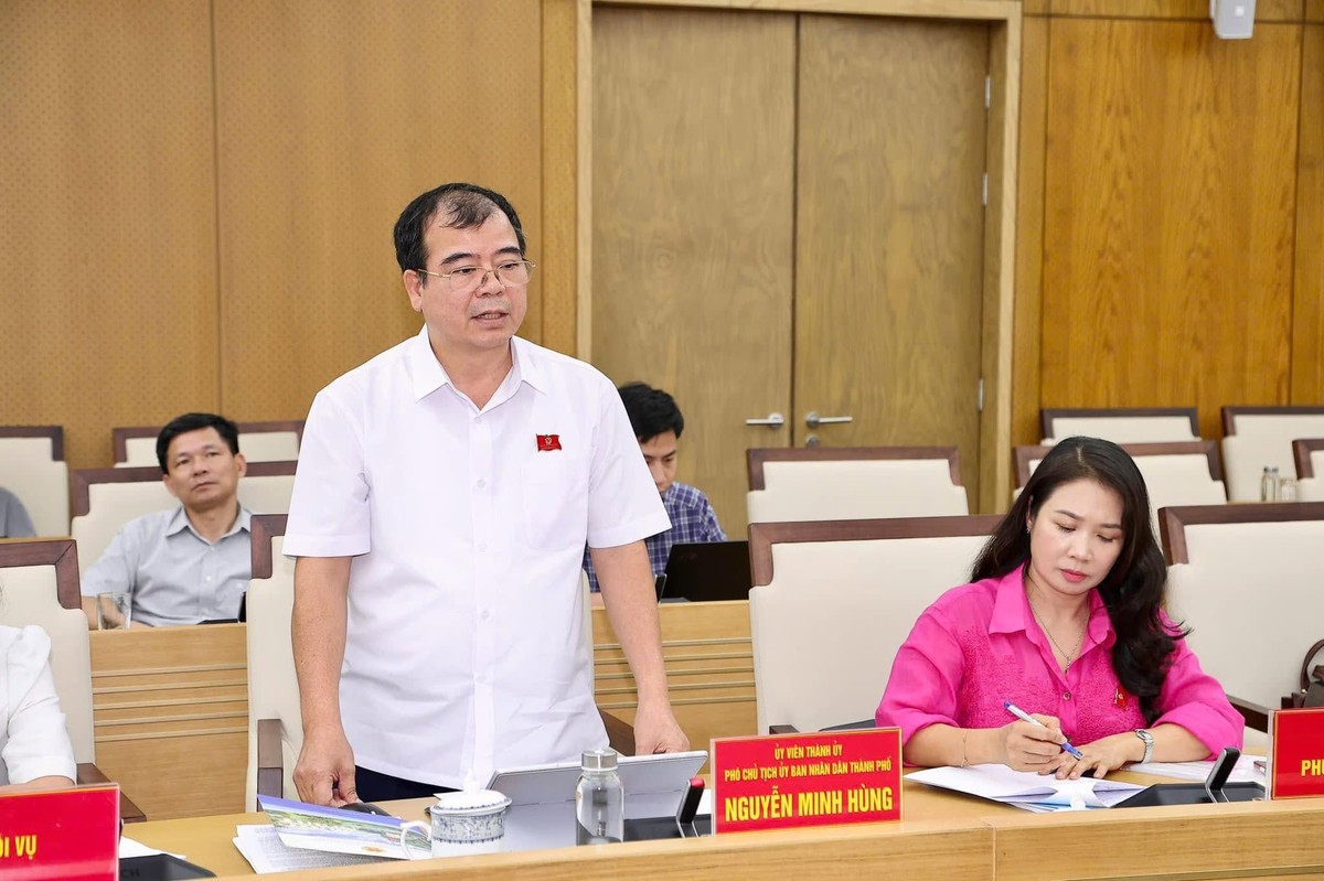Ông Nguyễn Minh Hùng, Phó chủ tịch UBND TP. Hải Phòng phát biểu tại cuộc làm việc. Ảnh: Việt Cường Ông Nguyễn Minh Hùng, Phó chủ tịch UBND TP. Hải Phòng phát biểu tại cuộc làm việc. Ảnh: Việt Cường