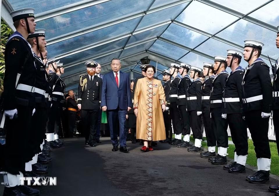 Toàn quyền New Zealand Dame Cindy Kiro đã chủ trì Lễ đón Tổng Bí thư, Chủ tịch nước Tô Lâm cùng Đoàn đại biểu cấp cao Việt Nam thăm cấp Nhà nước tới New Zealand. Ảnh: Thống Nhất/TTXVN.