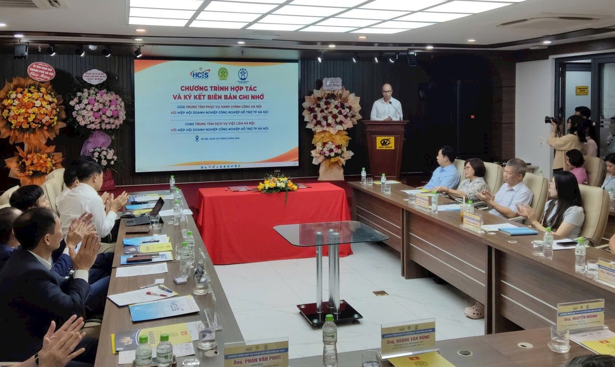 Các doanh nghiệp cho rằng nhân lực đang trở thành mắt xích quyết định năng lực sản xuất.