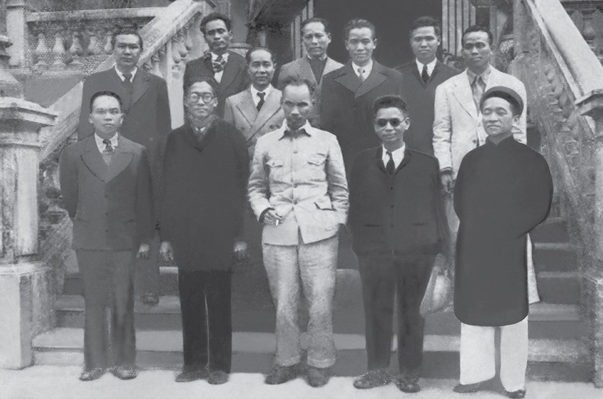 Hội đồng Chính phủ lâm thời nước Việt Nam Dân chủ Cộng hoà (Ảnh tư liệu). Hội đồng Chính phủ lâm thời nước Việt Nam Dân chủ Cộng hoà (Ảnh tư liệu).