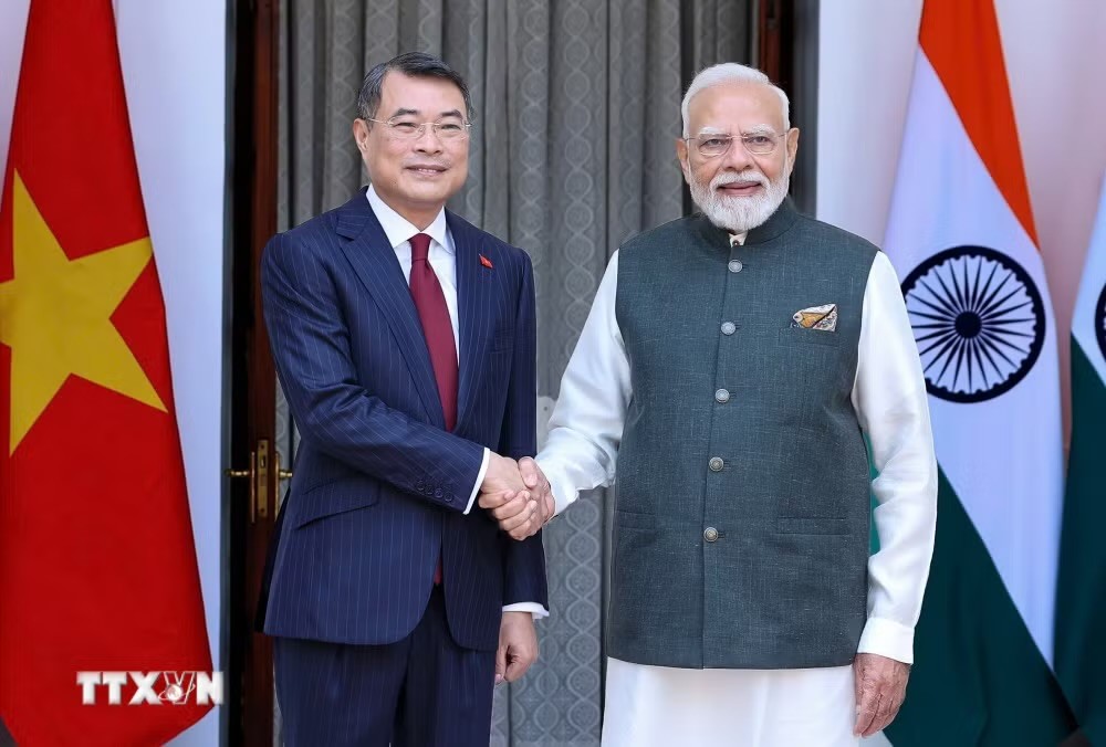 Thủ tướng Lê Minh Hưng hội đàm với Thủ tướng Cộng hòa Ấn Độ Narendra Modi. (Ảnh: Dương Giang/TTXVN)