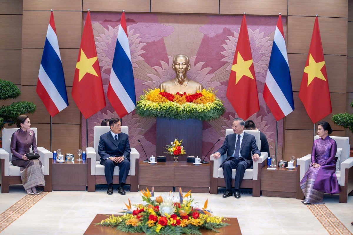 Quang cảnh hội đàm.