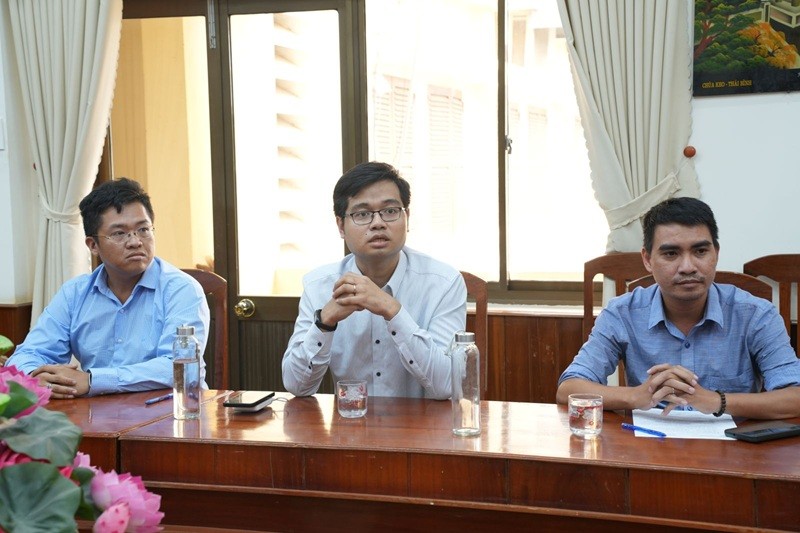 Đại diện Công ty TNHH CONIC SALE V.N tại thời điểm mở hồ sơ dự thầu dự án vào chiều ngày 14/8/2026. Nguồn: UBND phường Bồng Sơn. Đại diện Công ty TNHH CONIC SALE V.N tại thời điểm mở hồ sơ dự thầu dự án vào chiều ngày 14/8/2026. Nguồn: UBND phường Bồng Sơn.