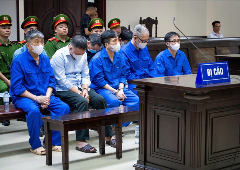 Có 8 bị cáo đến phiên tòa phúc thẩm.