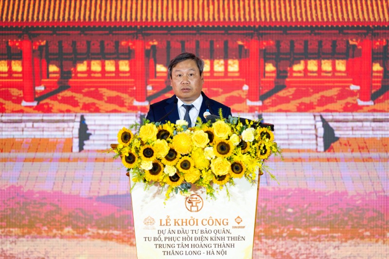 Ông Vũ Đại Thắng, Ủy viên Trung ương Đảng, Chủ tịch UBND TP. Hà Nội phát biểu tại buổi lễ. Ông Vũ Đại Thắng, Ủy viên Trung ương Đảng, Chủ tịch UBND TP. Hà Nội phát biểu tại buổi lễ.