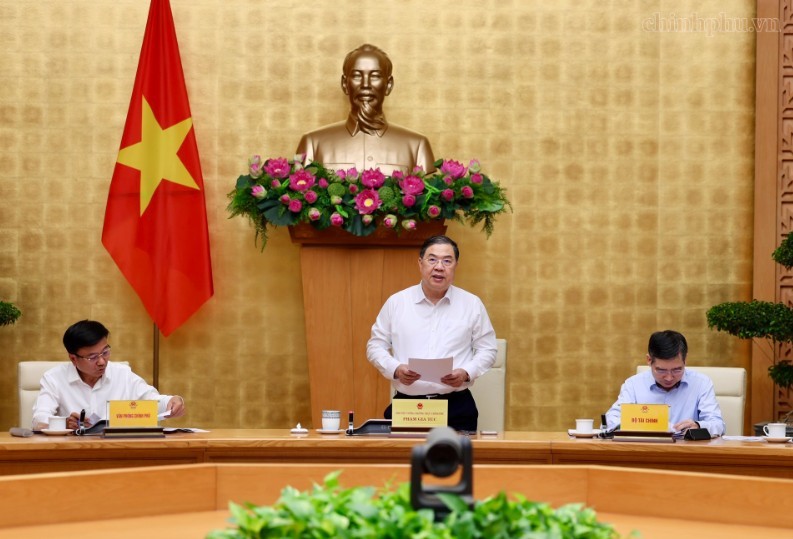 Phó Thủ tướng Thường trực Chính phủ Phạm Gia Túc phát biểu chỉ đạo tại cuộc họp - Ảnh: chinhphu.vn/