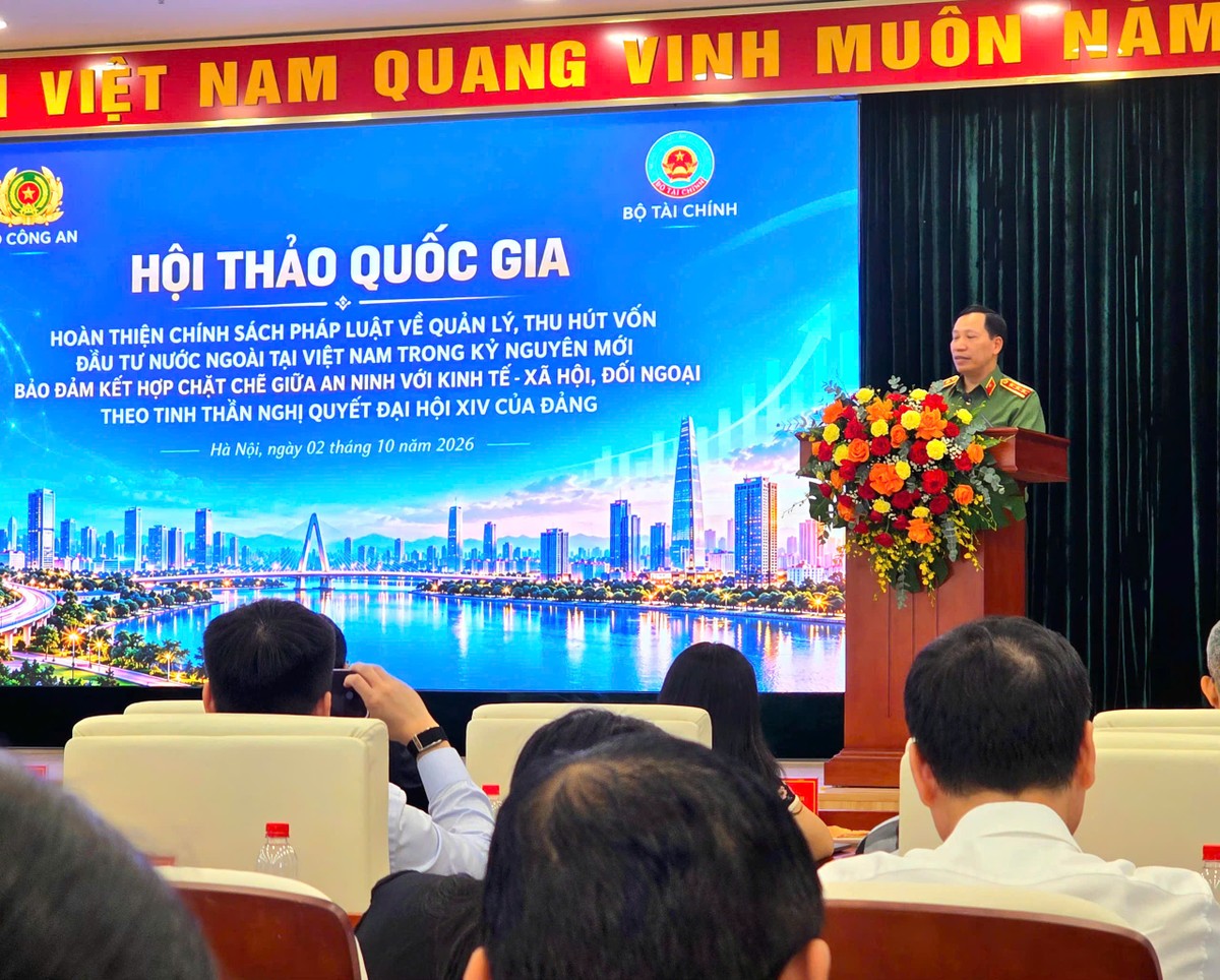TS. Thượng tướng Lê Văn Tuyến, Thứ trưởng Bộ Công an phát biểu kết luận hội thảo. (Ảnh: Thế Hải).