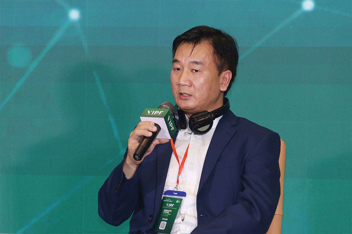 Ông Hardy Diec, Giám đốc điều hành Tập đoàn KCN Việt Nam Ông Hardy Diec, Giám đốc điều hành Tập đoàn KCN Việt Nam