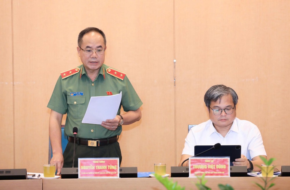 Giám đốc Công an TP. Hà Nội Nguyễn Thanh Tùng phát biểu tại cuộc họp. Giám đốc Công an TP. Hà Nội Nguyễn Thanh Tùng phát biểu tại cuộc họp.