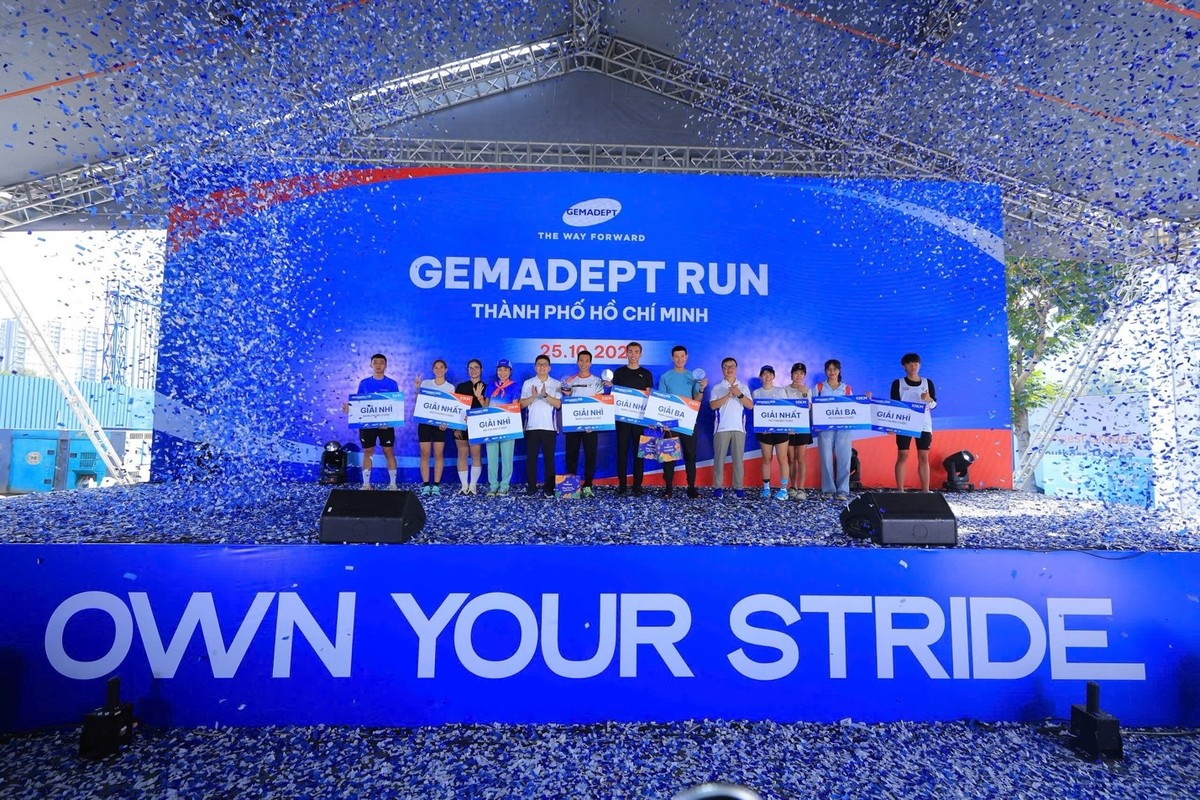 Trao giải cho vận động viên tại Gemadept Run 2026. Trao giải cho vận động viên tại Gemadept Run 2026.