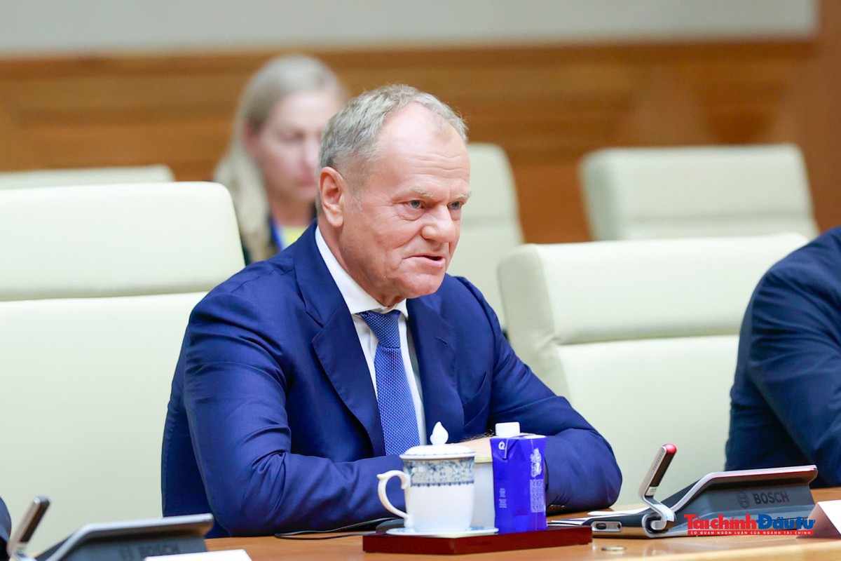 Thủ tướng Donald Tusk phát biểu tại hội đàm.