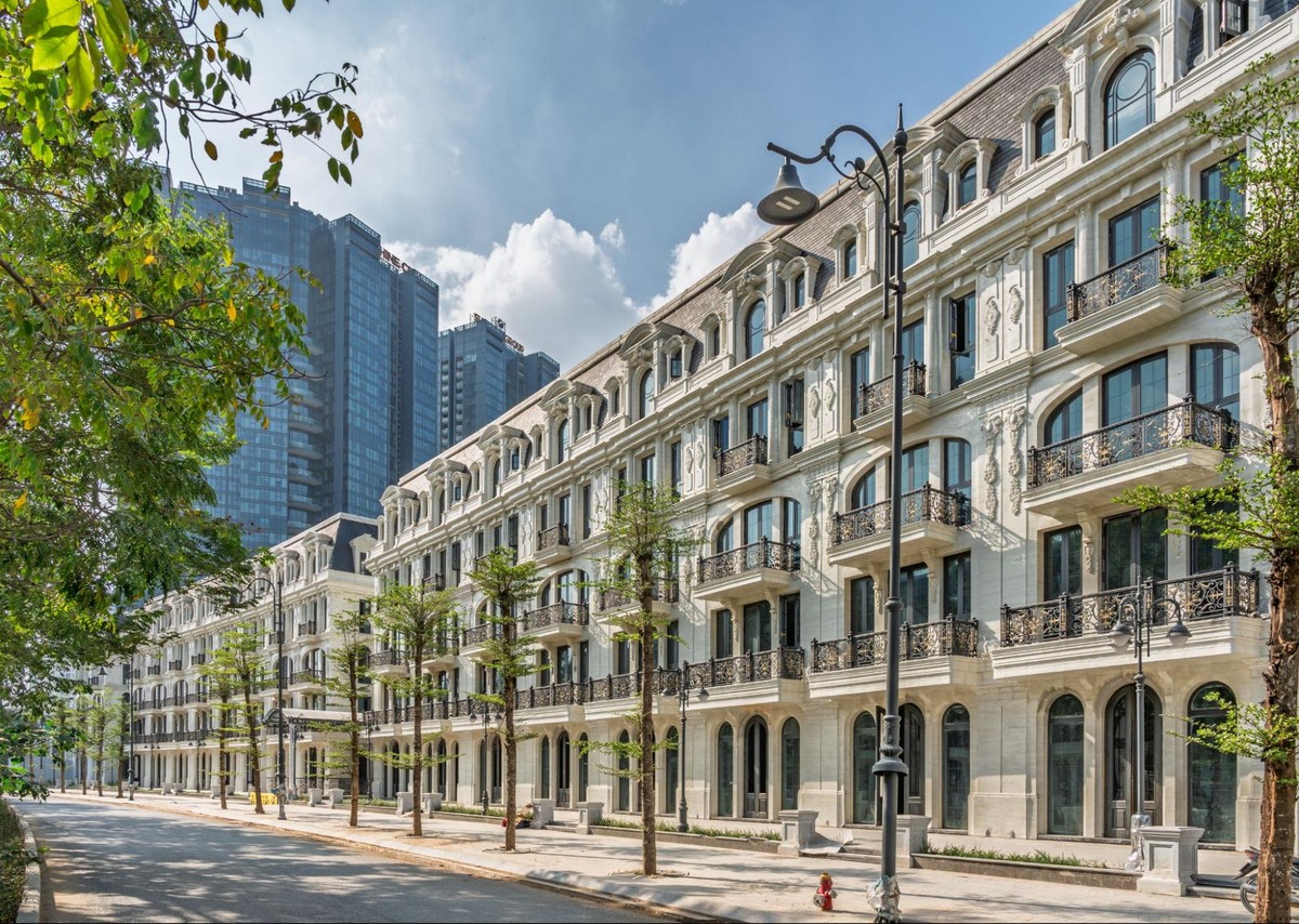 Noble Palace Tay Ho - Một dự án thấp tầng đang sẵn sàng bàn giao với sổ đỏ của Sunshine Group tại KĐT Ciputra, Hà Nội.