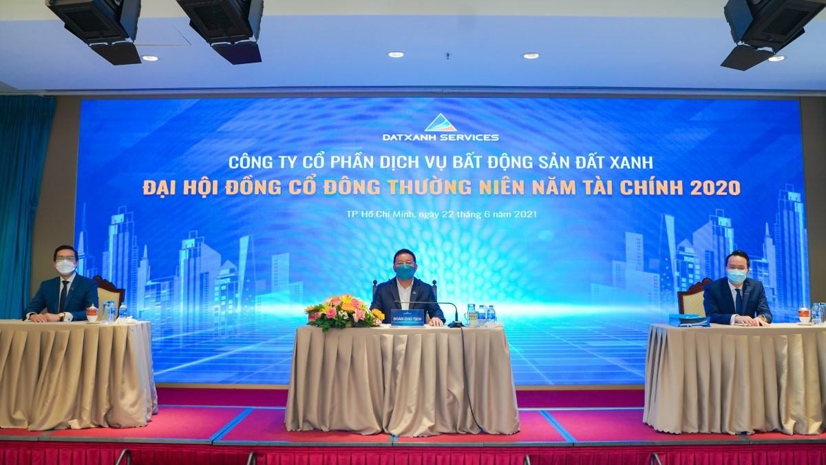 DXS niêm yết giá 32.000 đồng/cp, thấp hơn giá dự kiến ban đầu là 4x