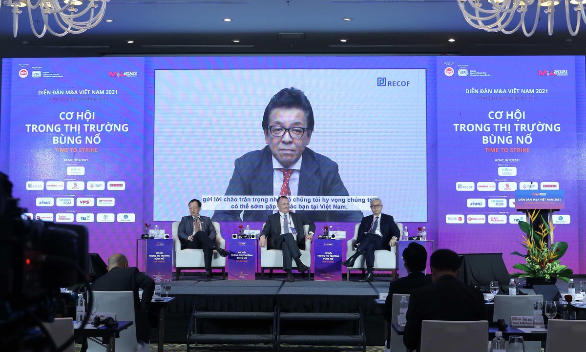 Ông Masataka “Sam” Yoshida, Giám đốc toàn cầu Dịch vụ mua bán - sáp nhập xuyên quốc gia, RECOF Corporation, Tổng giám đốc RECOF Việt Nam