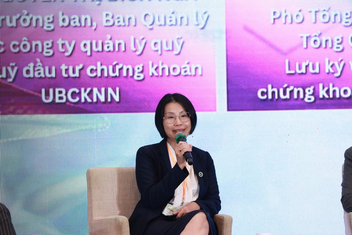 Bà Nguyễn Thị Bích Ngà, Phó trưởng ban, Ban Quản lý các công ty quản lý quỹ và Quỹ đầu tư chứng khoán (UBCKNN) Bà Nguyễn Thị Bích Ngà, Phó trưởng ban, Ban Quản lý các công ty quản lý quỹ và Quỹ đầu tư chứng khoán (UBCKNN)