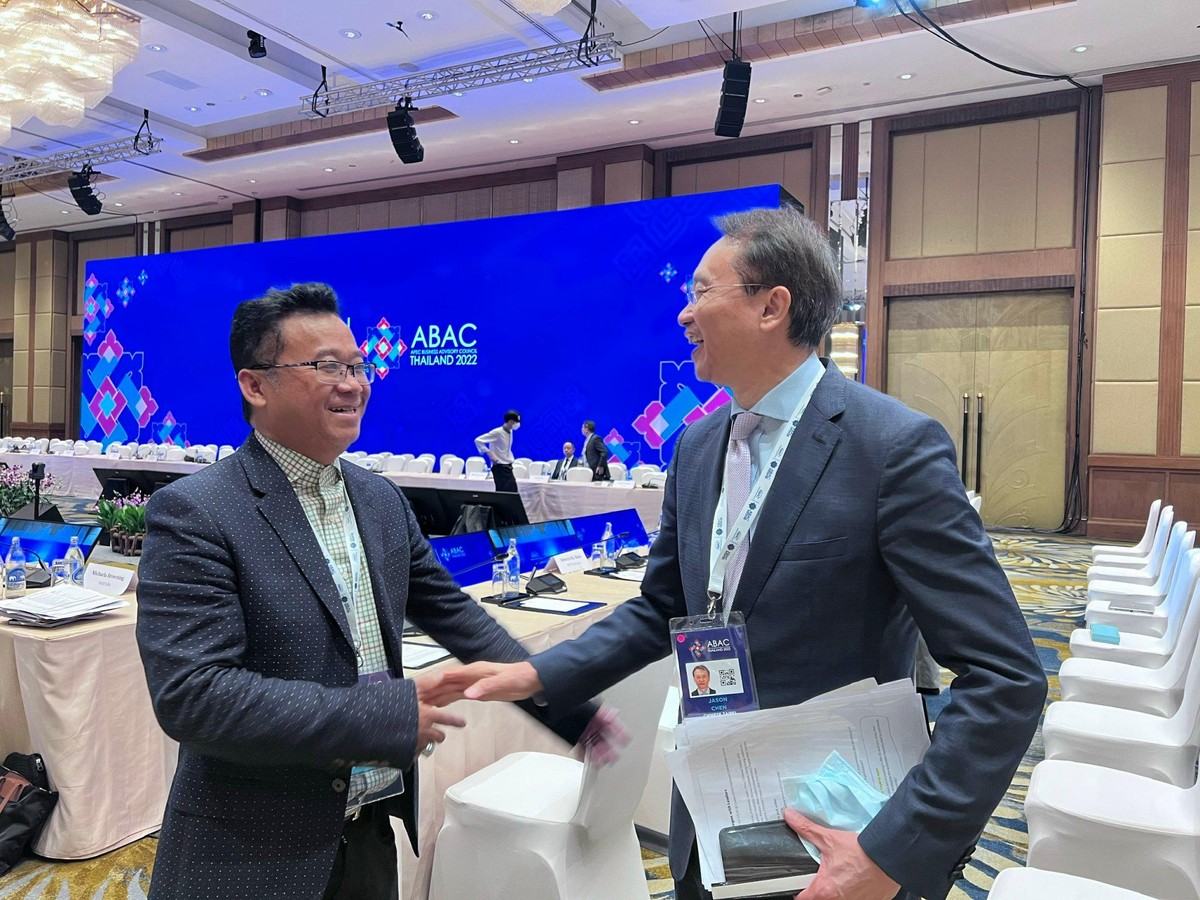 Ông Đặng Thành Tâm – Chủ tịch KBC đã có cuộc gặp gỡ, trao đổi với ông Jason Chen - Chủ tịch, Tổng giám đốc điều hành của Acer Inc - Tập đoàn sản xuất máy tính lớn trên thế giới. Ông Đặng Thành Tâm – Chủ tịch KBC đã có cuộc gặp gỡ, trao đổi với ông Jason Chen - Chủ tịch, Tổng giám đốc điều hành của Acer Inc - Tập đoàn sản xuất máy tính lớn trên thế giới.