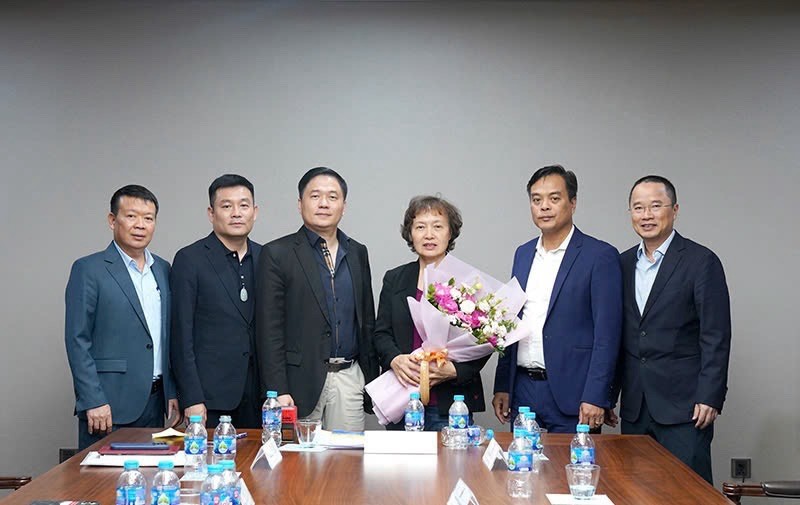 Bà Lê Thị Ngọc Bích được bầu giữ chức vụ Phó Chủ tịch Hội đồng quản trị