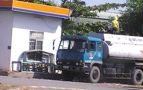 Kinh hoàng “công nghệ” xăng dỏm  ảnh 4