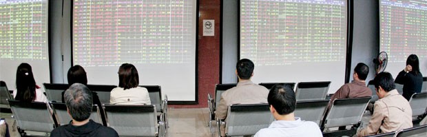 11 “luật chơi” mới tác động đến TTCK và DN ảnh 1