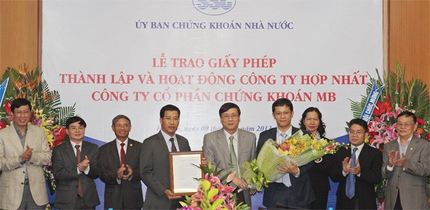 10 sự kiện tài chính, ngân hàng nổi bật 2013 ảnh 1