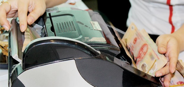 Giảm lãi suất, chứng khoán có khởi sắc?  ảnh 1