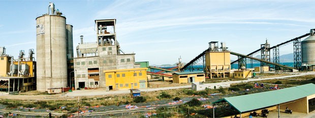 HT1 trong vòng xoáy nợ nần ảnh 1